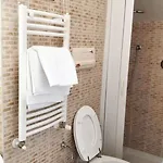 Charming With Air Conditioning In - 35 Sqm Lägenhet *