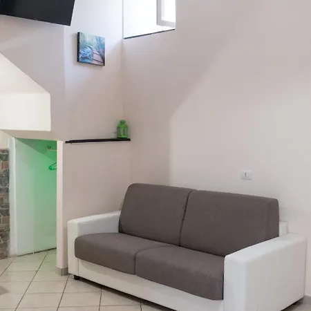 Charming With Air Conditioning In - 35 Sqm Appartamento Gragnano