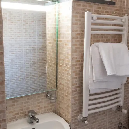Charming With Air Conditioning In - 35 Sqm * Gragnano