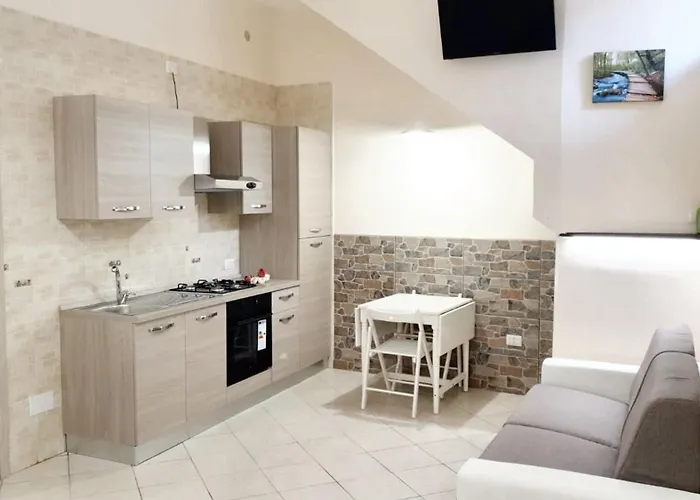Charming With Air Conditioning In - 35 Sqm グラニャーノ