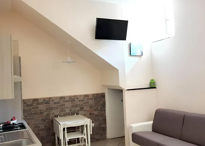 Charming With Air Conditioning In - 35 Sqm