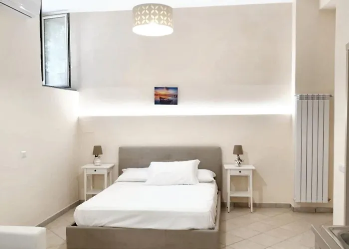 Charming With Air Conditioning In - 35 Sqm アパート